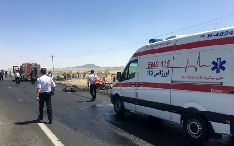 ۶ کشته در تصادف وانت تویوتا حامل سوخت قاچاق با پژو