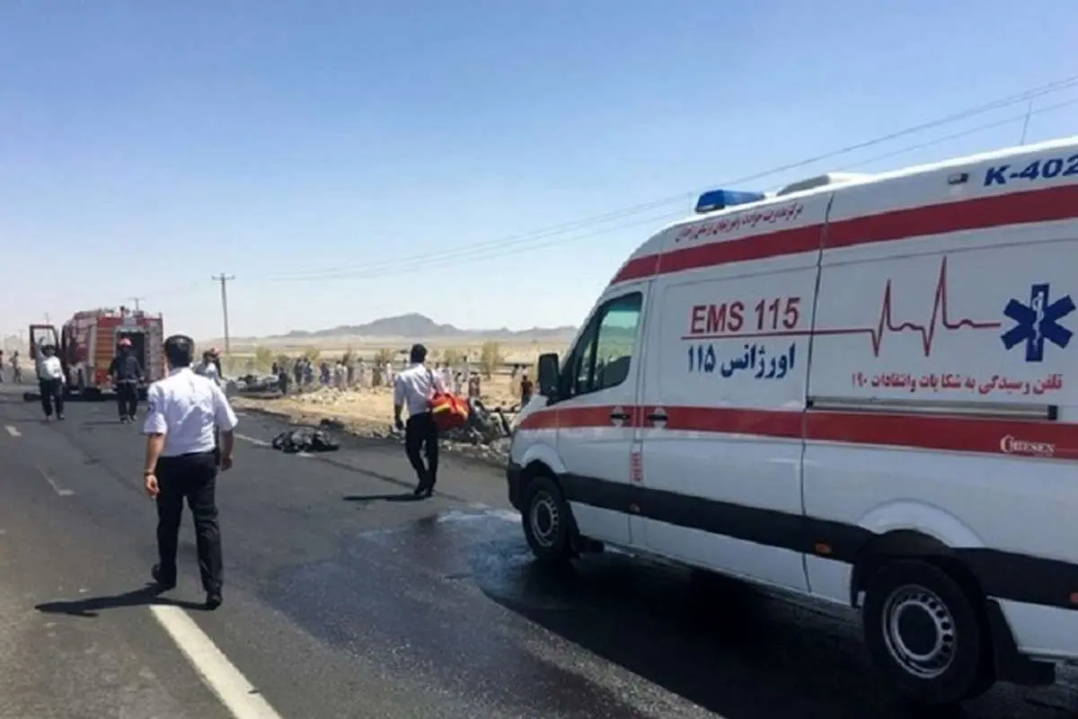 ۶ کشته در تصادف وانت تویوتا حامل سوخت قاچاق با پژو