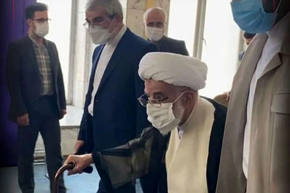 (ویدئو) جنتی رأی خود را به صندوق انداخت