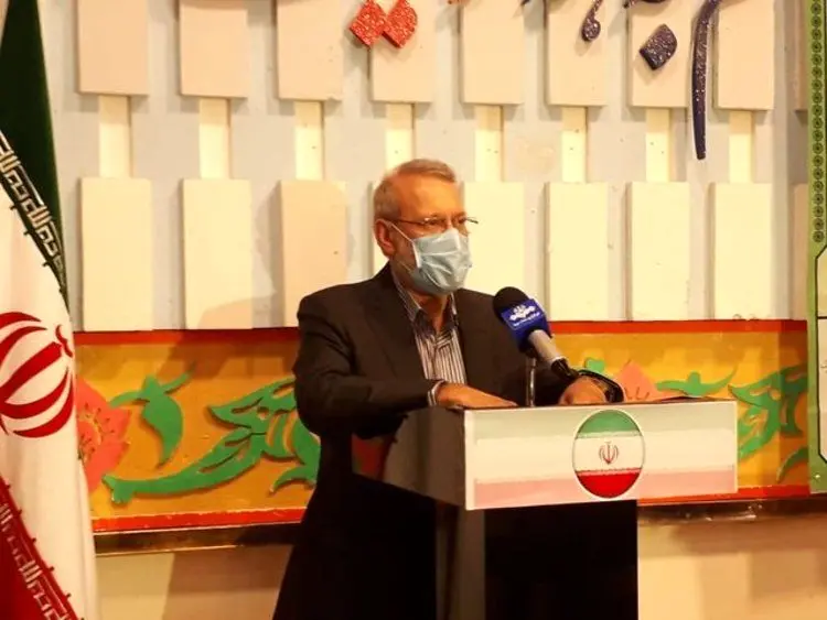 لاریجانی پس از رای دادن: دلیل عدم احراز به من اعلام نشده است