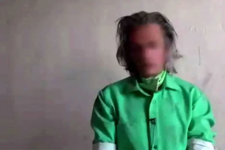 (ویدئو) اولین گفتگو با امام زمان قلابی در اصفهان