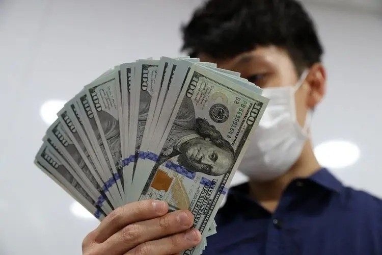 پیش‌بینی قیمت دلار در بازار امروز ۳۱ خرداد ۱۴۰۰
