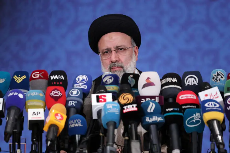 نکته عجیب درباره اولین نشست خبری رئیسی
