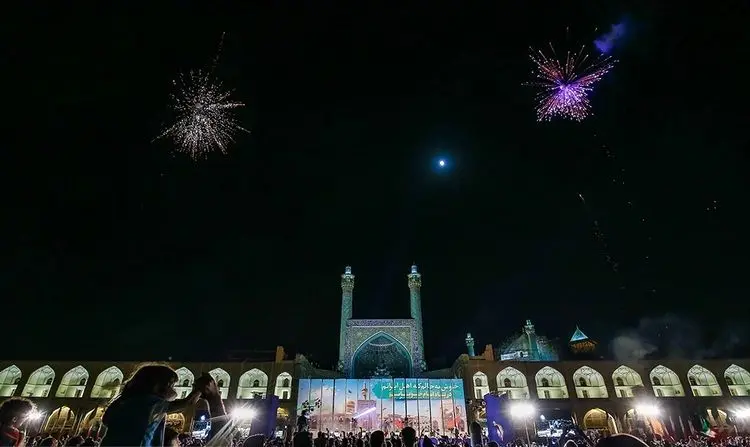 (تصاویر) جشن پیروزی ابراهیم رئیسی در قزوین و اصفهان