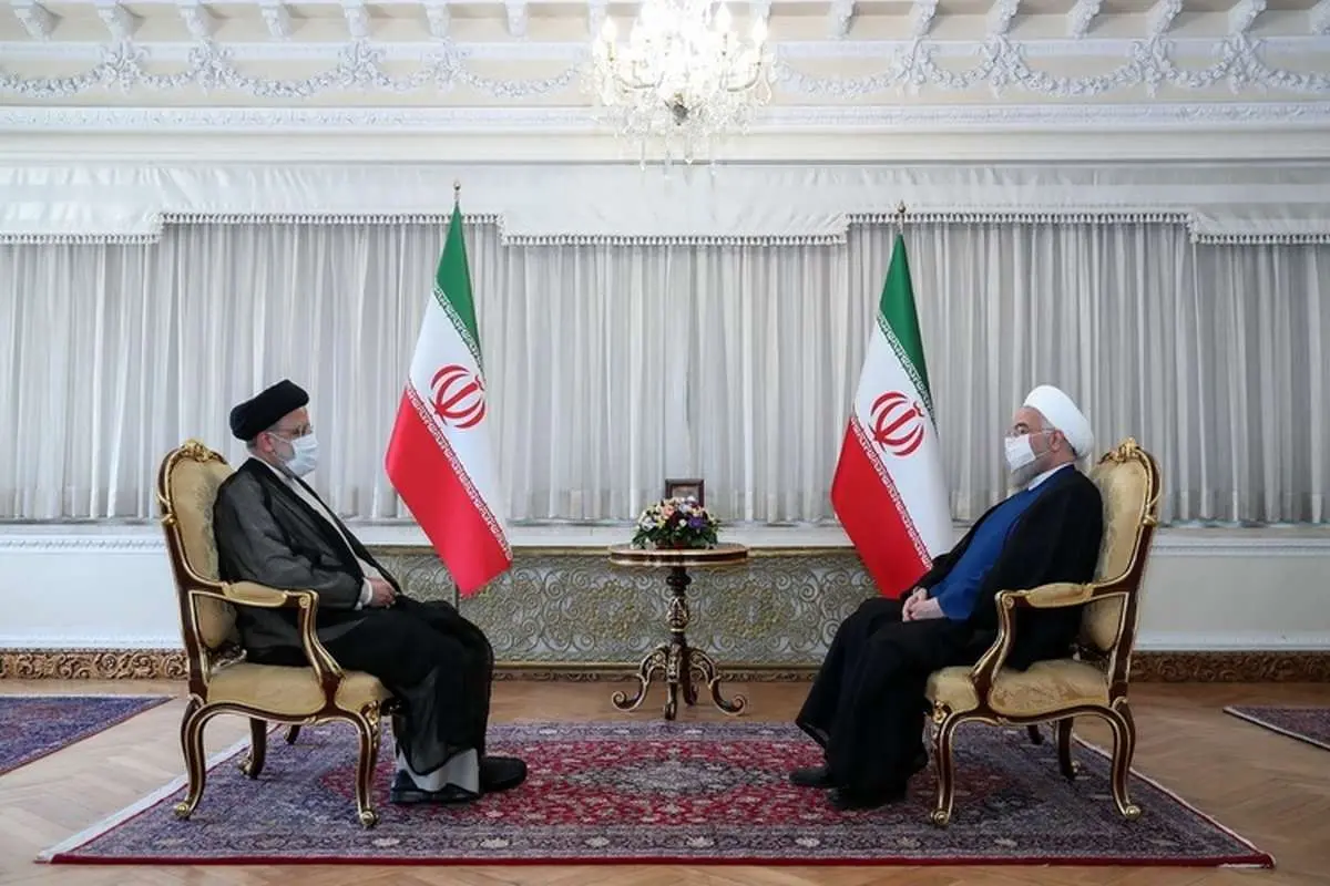 (تصاویر) رئیسی به دیدار روحانی رفت
