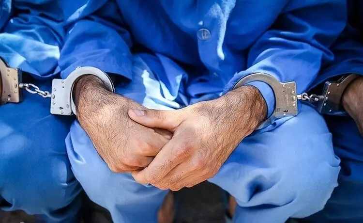 متهم قتل با سلاح شکاری در انتظار محاکمه