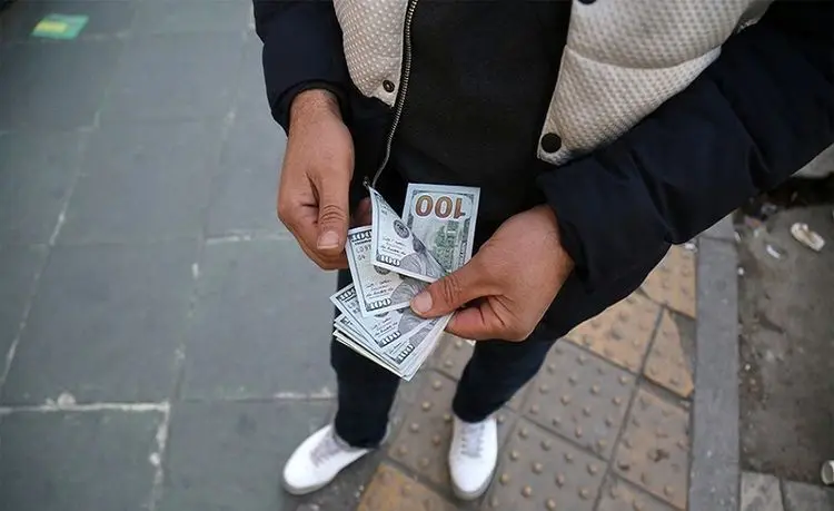 دو شرط تک نرخی شدن دلار