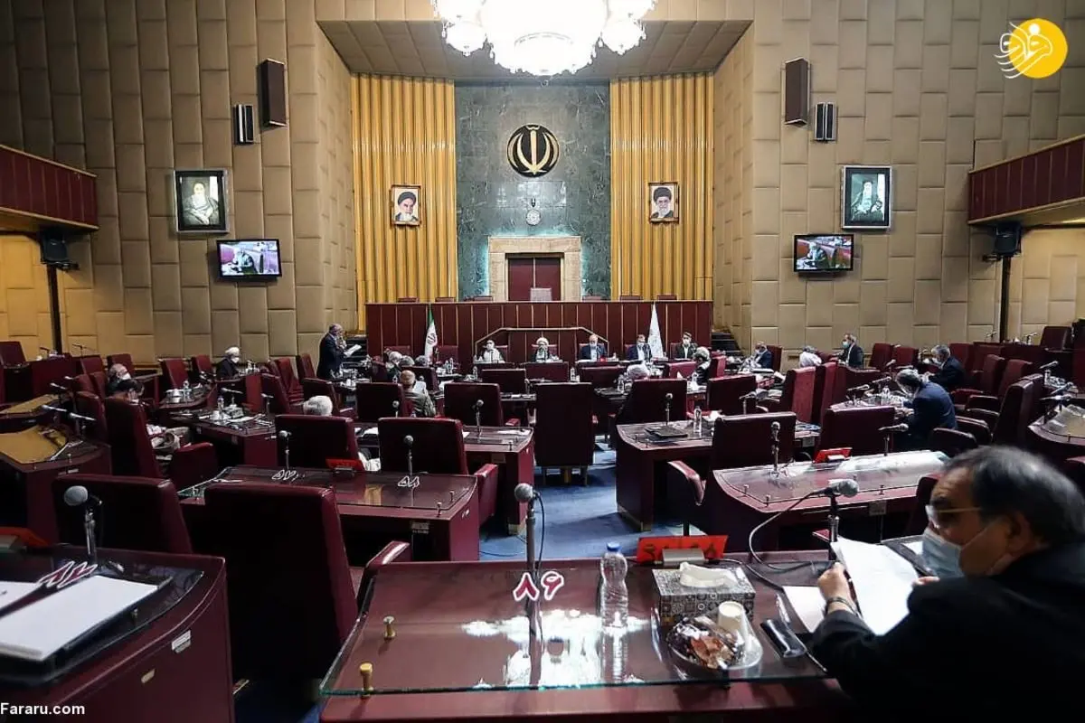اولین تصویر از احمدی‌نژاد در جلسه مجمع تشخیص پس از جنجال‌های انتخاباتی