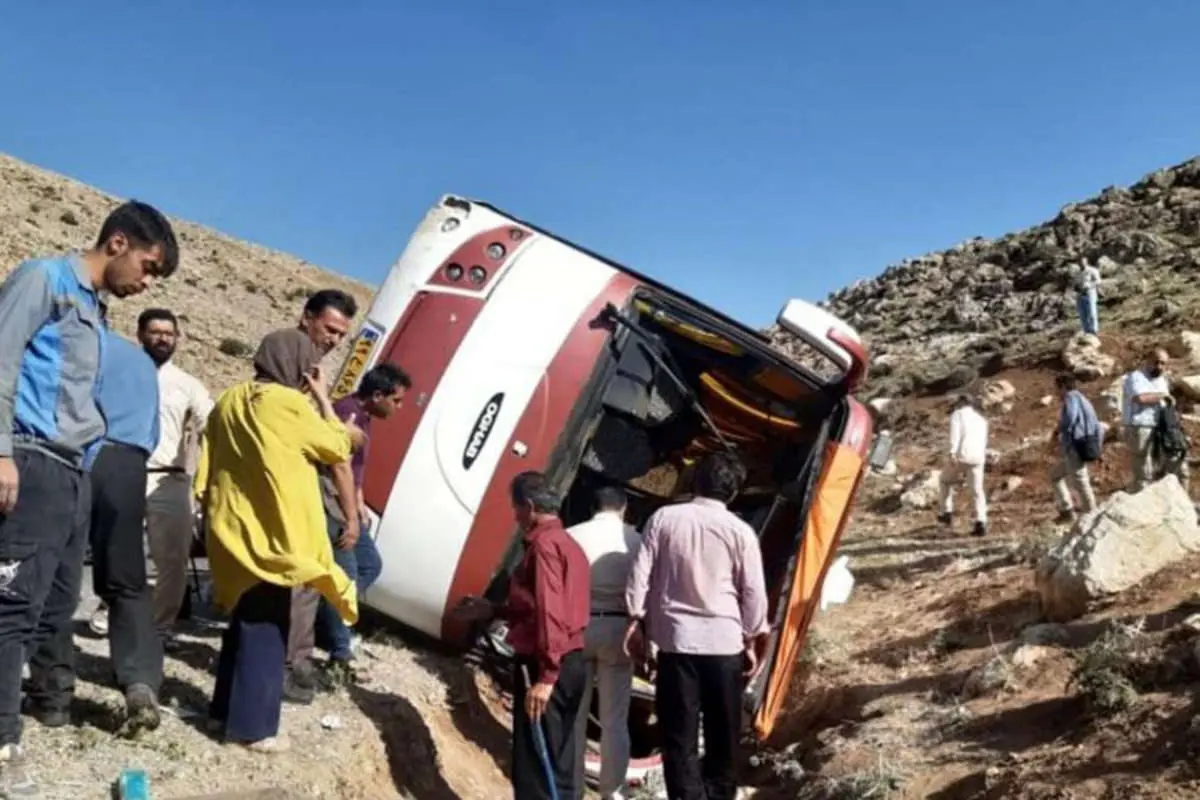 دو روایت از اتوبوس مرگ: راننده فریاد زد ترمز نداریم...