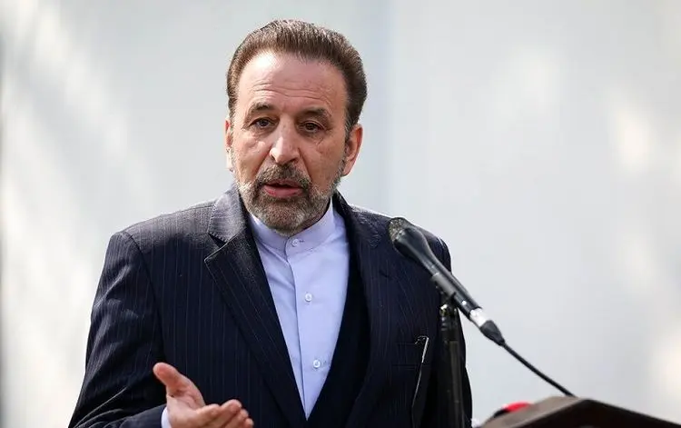 واعظی: هدف اصلی در مناظرات زدن دولت است