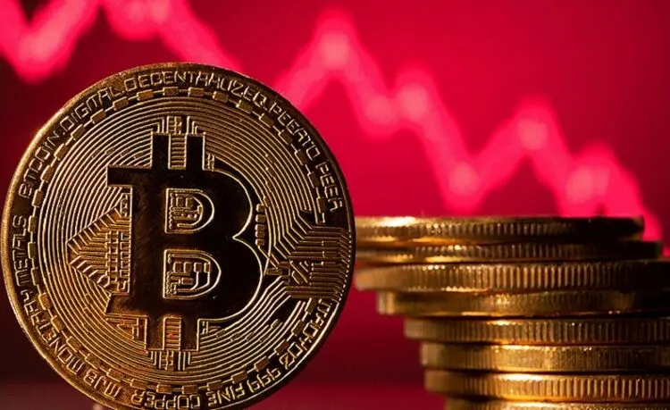 بیت کوین در مسیر ریزش شدید؟
