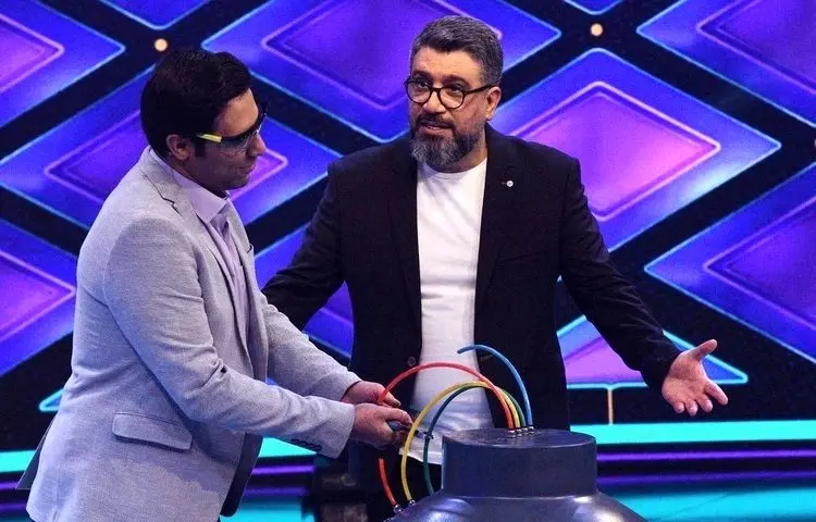 رضا رشیدپور از ایران مهاجرت کرد؟