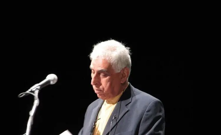 «سعدی یوسف» شاعر برجسته عرب درگذشت