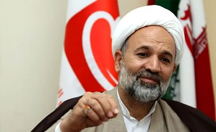 عضو جبهه پایداری: بمب خبری در راه است!