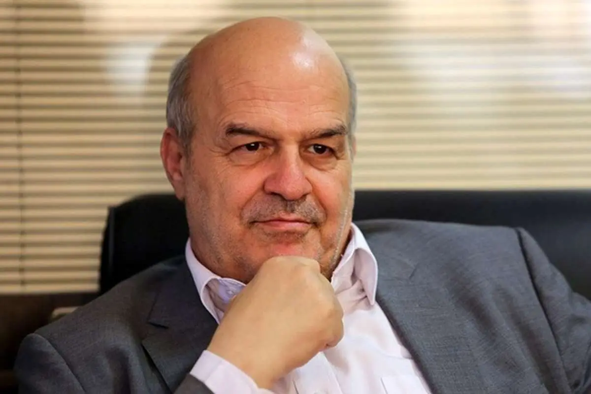 عیسی کلانتری: همیشه همینطوری مینشینم؛ چرا باید عذرخواهی کنم؟ این مزخرفات را خبرنگاران در میآورند