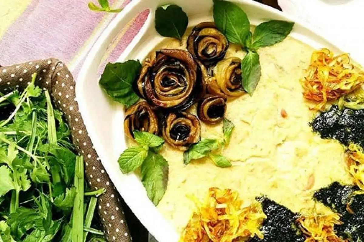 طرز تهیه آش بلغور و بادمجان، غذایی مقوی و لذیذ