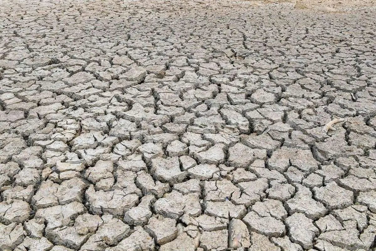 خشکسالی در ایران؛ زندگی در برخی شهرها غیرممکن میشود
