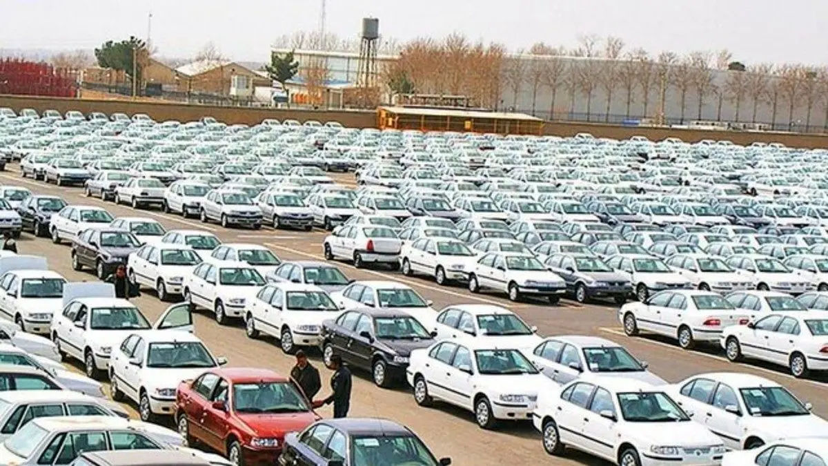 قیمت خودرو در دولت سیزدهم ارزان می‌شود؟