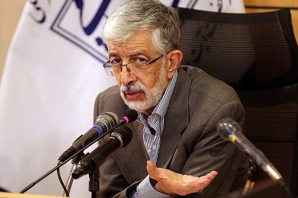 واکنش تند عباس عبدی به حدادعادل