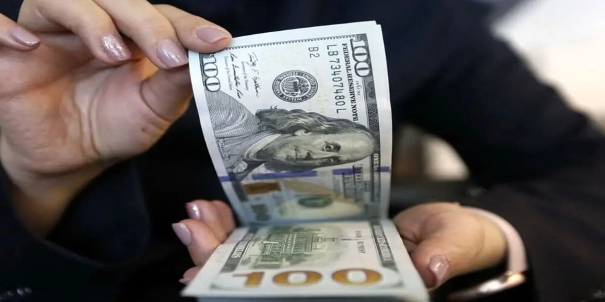 دلیل تب بالای دلار