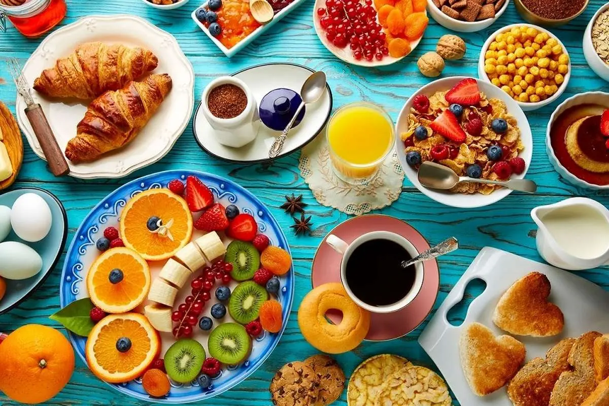 ۵ عادت غذایی که باعث چاقی میشود