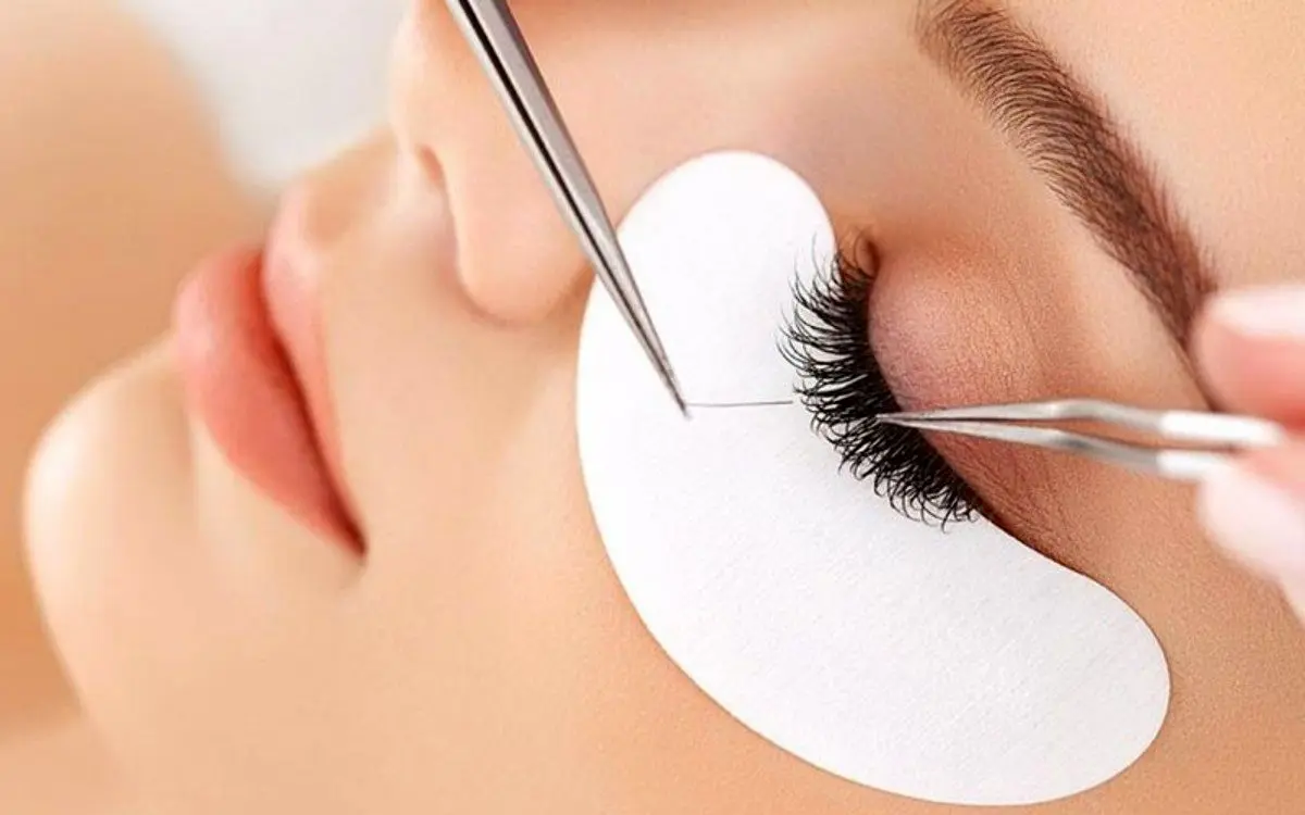 چرا بازار کار اکستنشن مژه داغ است؟