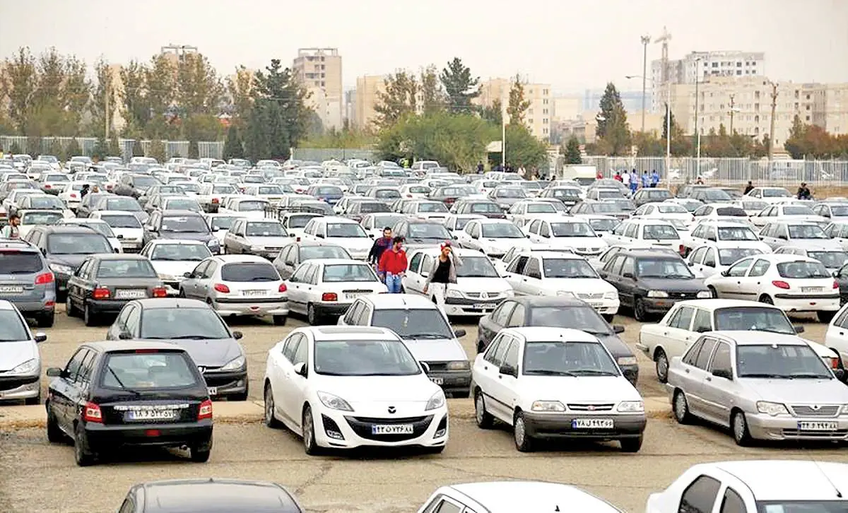 مقابله دیوار با گرانفروشان در بازار خودرو