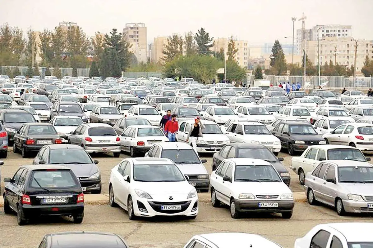 مقابله دیوار با گرانفروشان در بازار خودرو