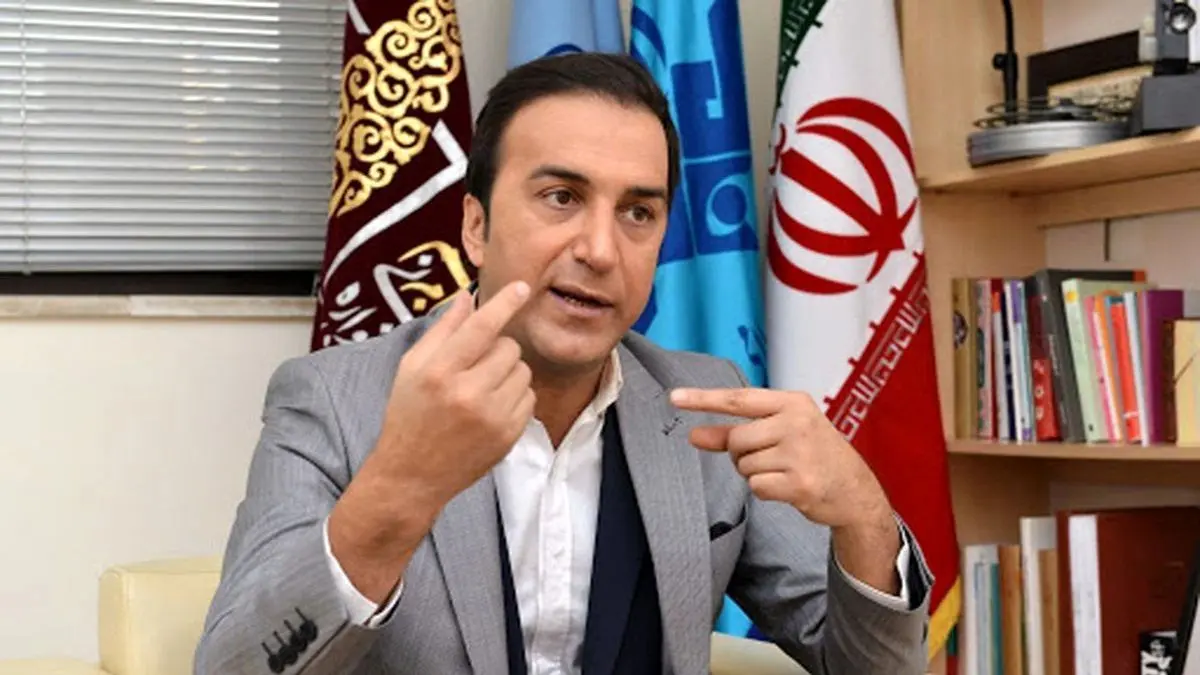 مهدی واعظی، مجری تلویزیون از ممنوع‌الفعالیتی‌اش می‌گوید