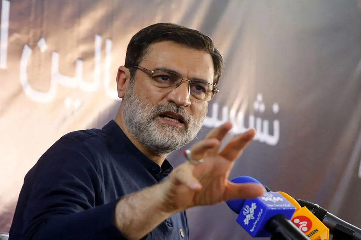 قاضی زاده هاشمی: برای مهار کرونا سه هفته کشور را تعطیل کنیم