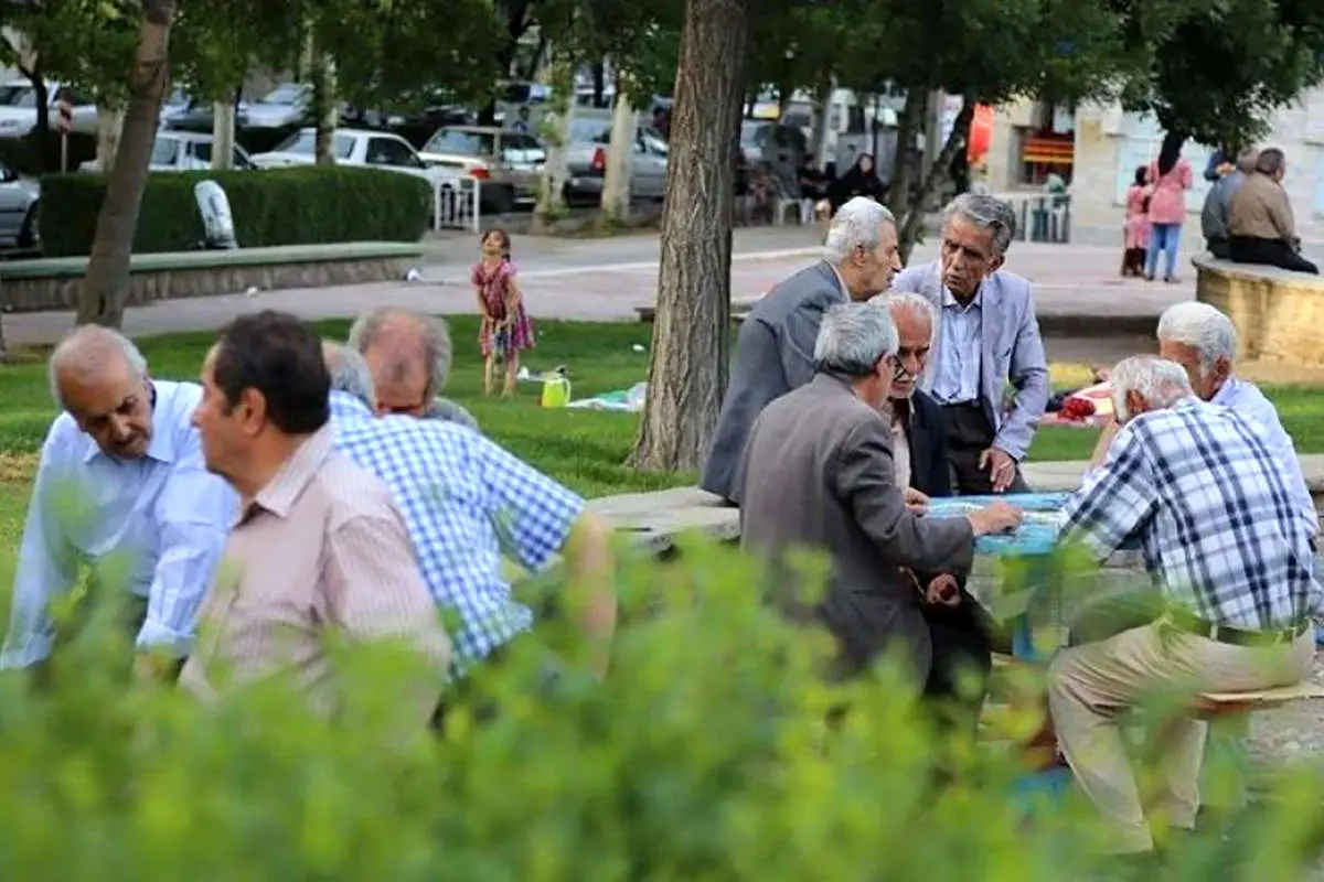 چرخش ۱۸۰ درجهای و یورش به سفره بازنشستگان