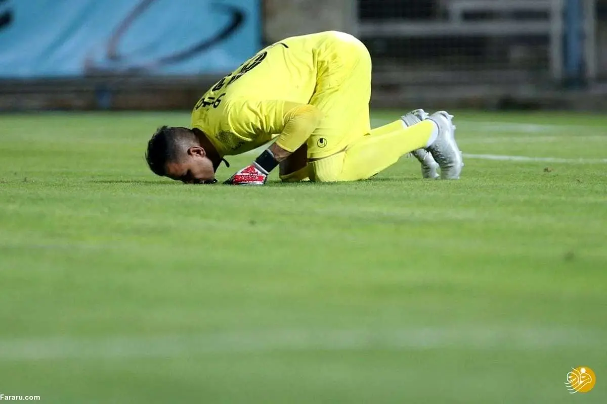 فدراسیون فوتبال به دروازه‌بان پرسپولیس: از خودت دفاع کن!