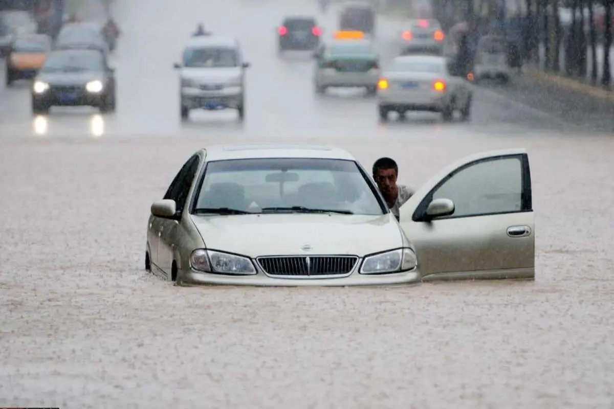 مرکز چین غرق شد