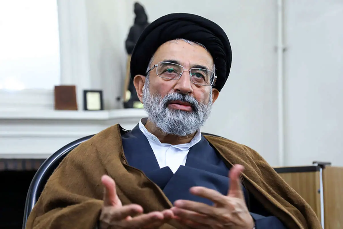 اصلاح طلبان منتظر نیستند که سر رئیسی به دیوار بخورد