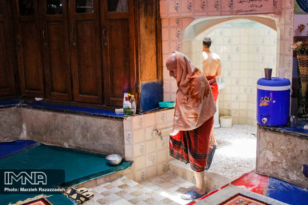 (تصاویر) حمام نقاشی خوراسگان