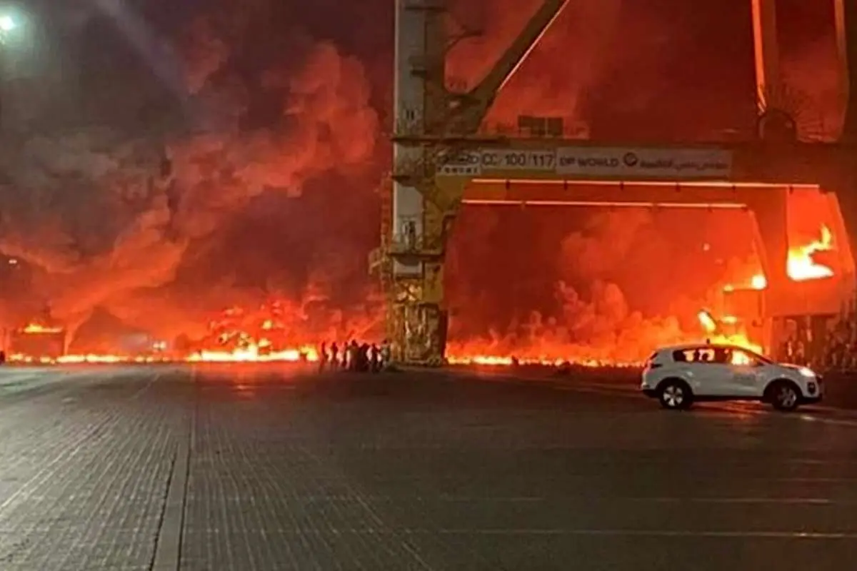 انفجار مهیب در در «بندر جبل علی» دبی