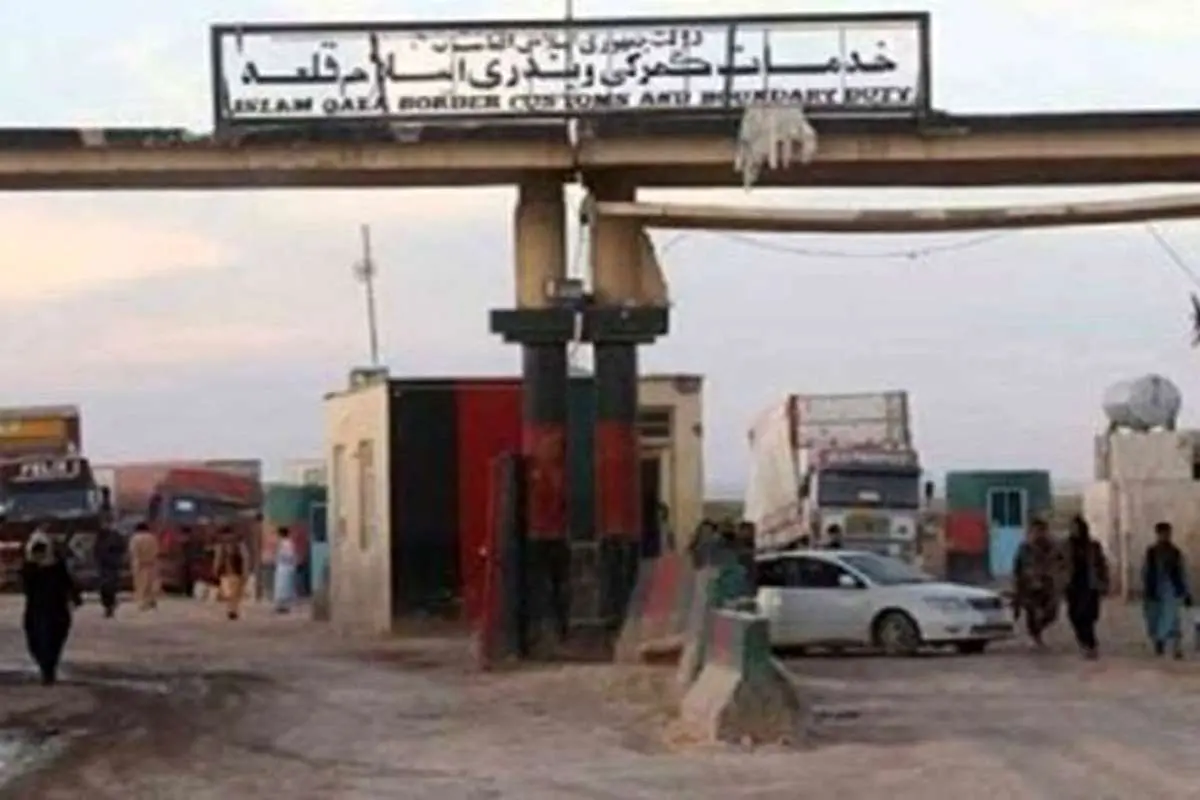 طالبان گمرک اسلام قلعه در مرز ایران را تصرف کرد