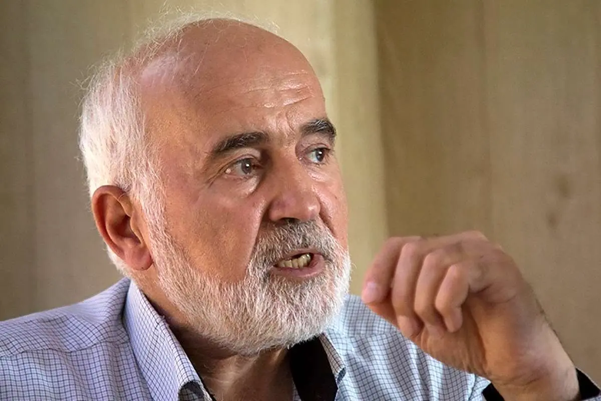 احمدتوکلی: اصولگرایان برای گرفتن امتیاز دور رئیسی جمع شده اند