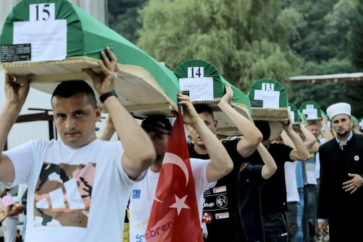 (تصاویر) زخم التیام ناپذیر نسلكشی سربرنيتسا