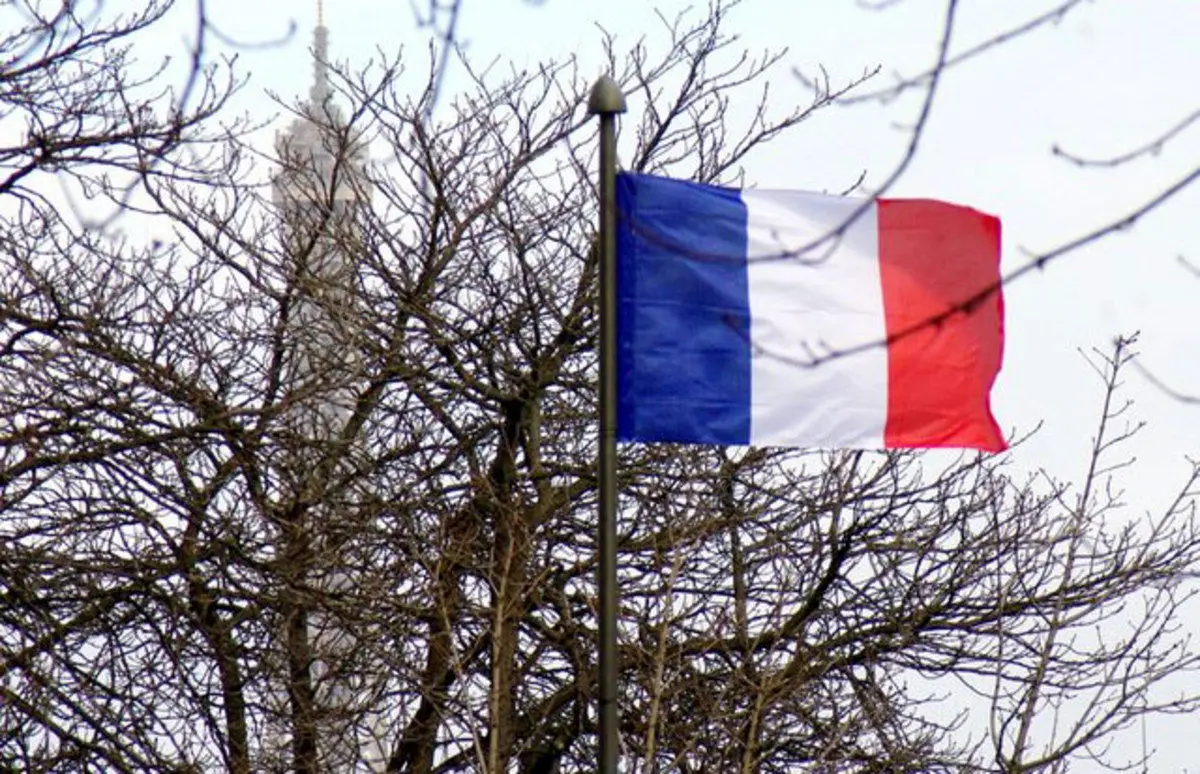 فرانسه از شهروندانش خواست افغانستان را ترک کنند