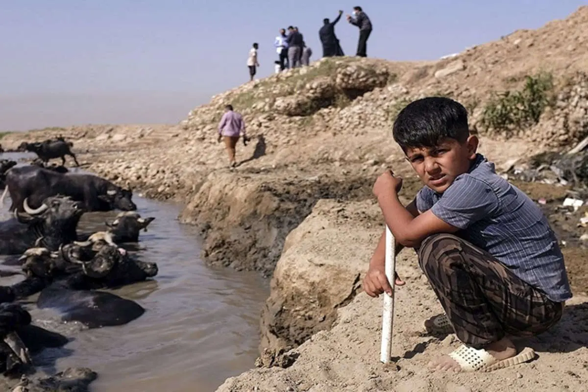 مظلوميت در دمای ۵۱ درجه