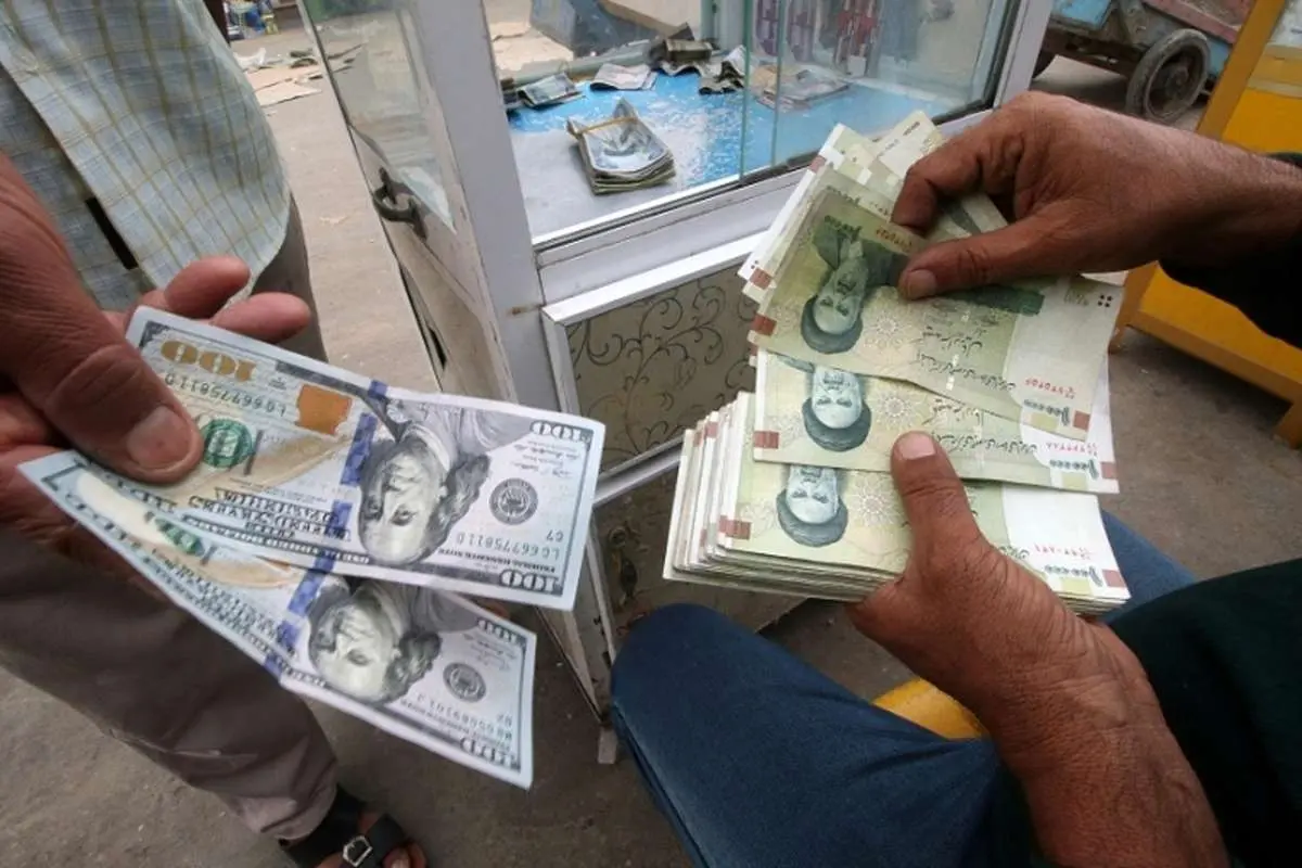 پیشبینی قیمت دلار امروز سهشنبه پنجم تیرماه ۱۴۰۰