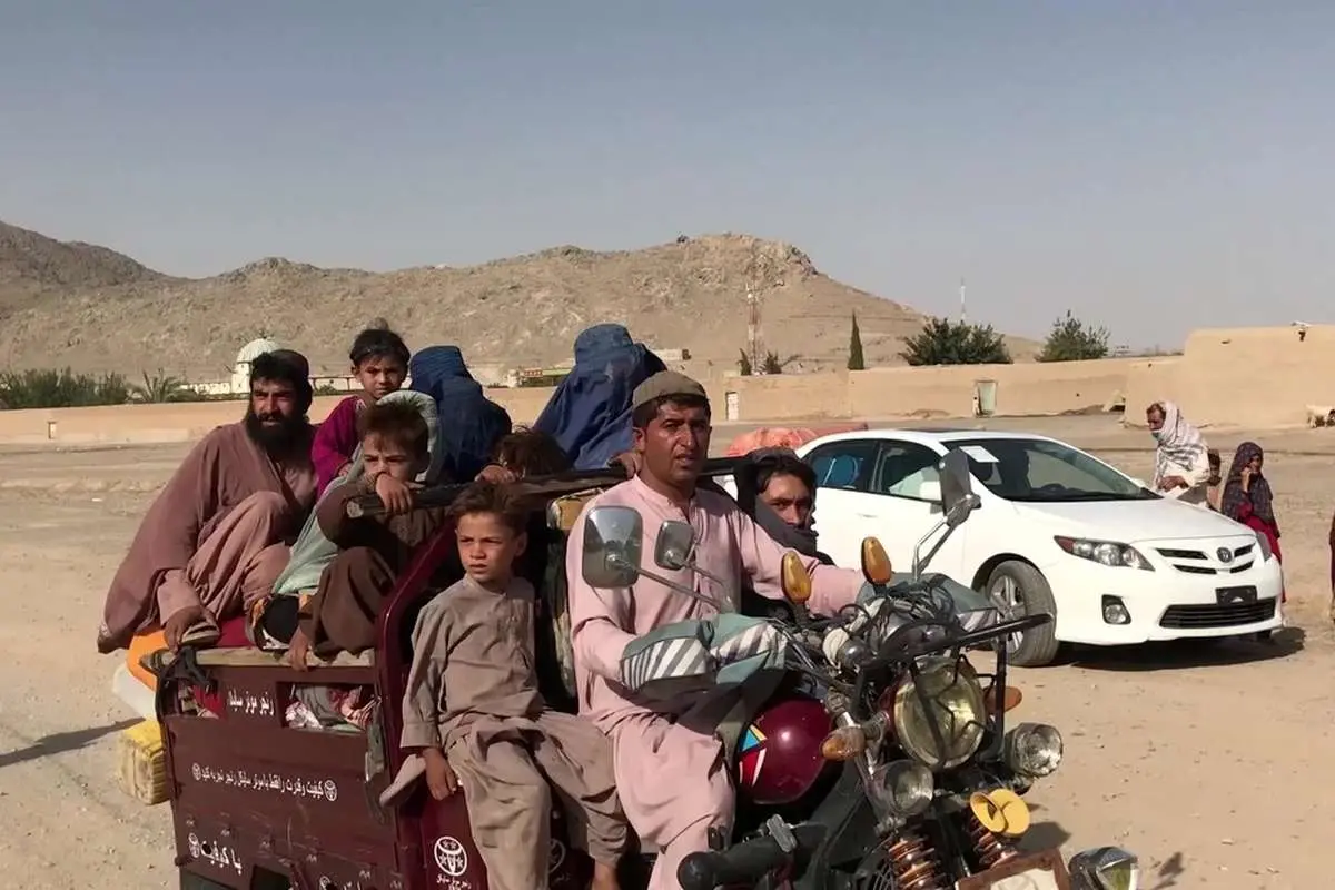 (ویدئو) آواره شدن هزاران خانواده افغان