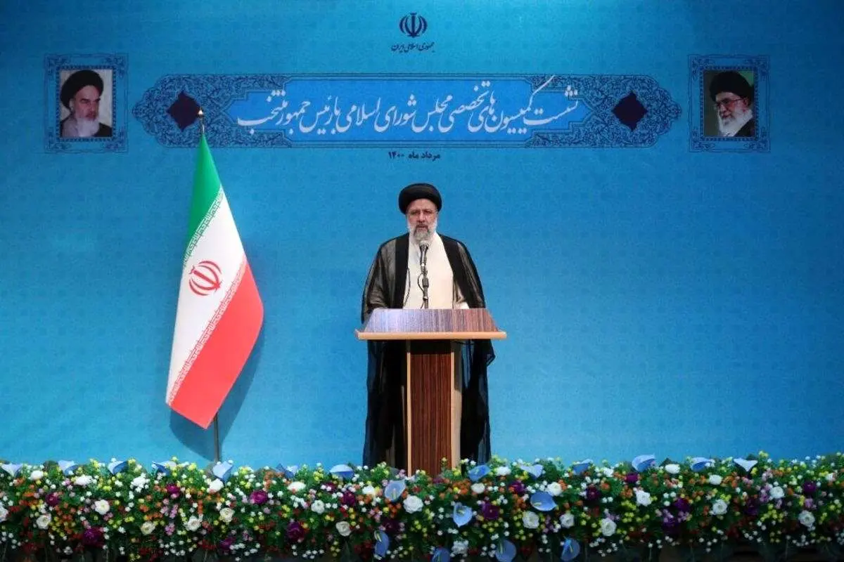 رئیسی: من به آینده کشور بسیار امیدوارم