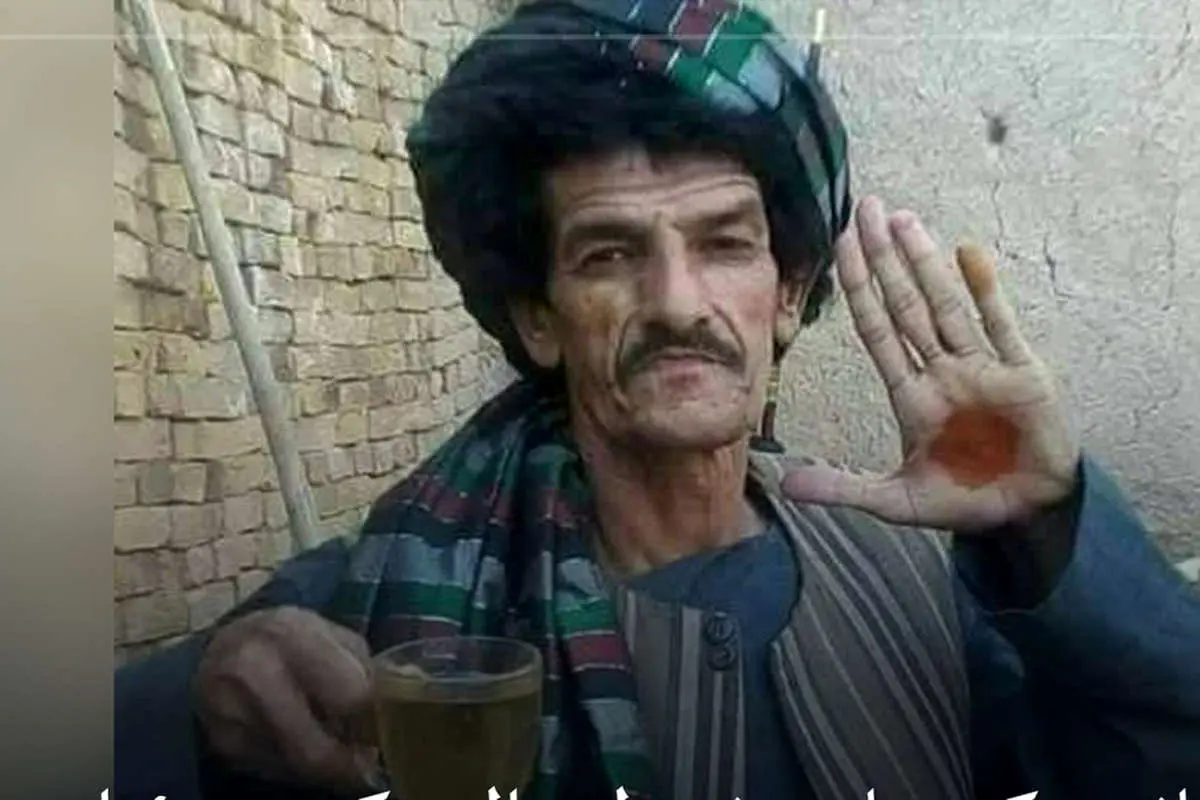 (ویدئو) سیلی خوردن کمدین مشهور افغانستان قبل از اعدام توسط طالبان