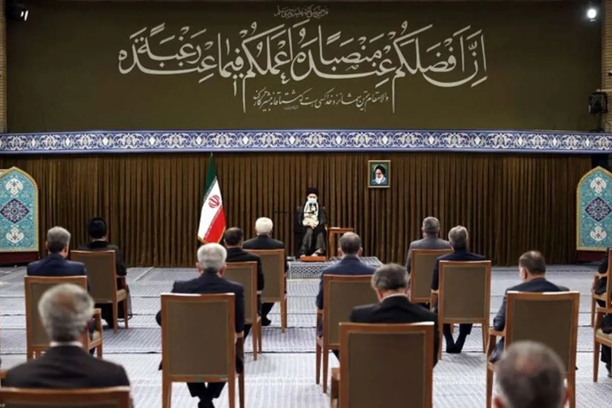 تکذیب دیر رسیدن روحانی به جلسه با رهبر انقلاب