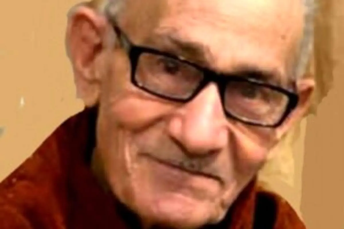 میراحمد منزوی درگذشت