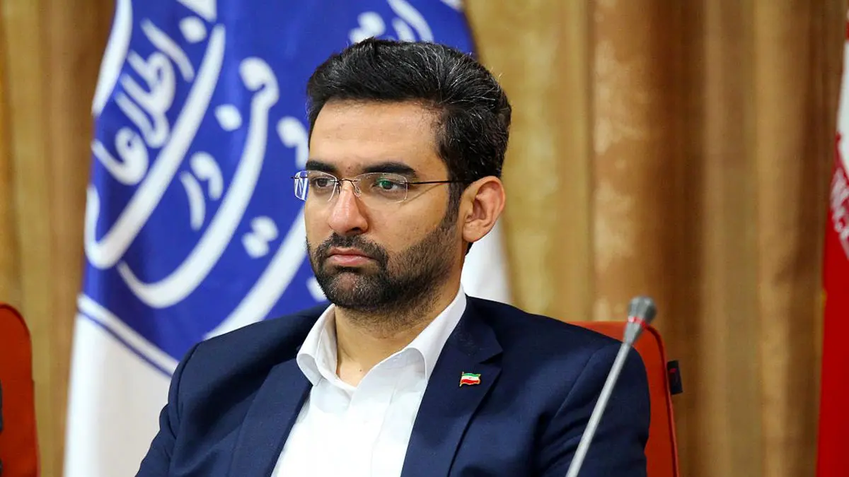 نظر جهرمی درباره فعالیت اینترنت ماهواره‌ای