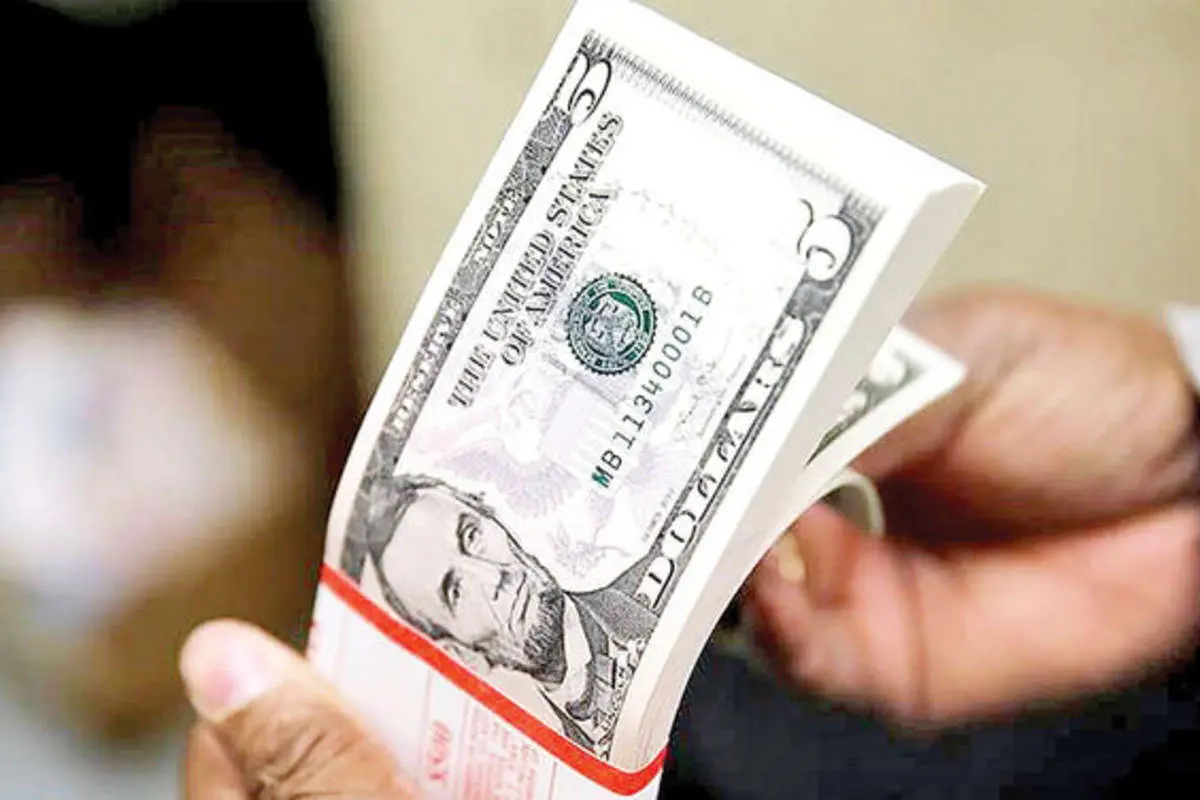 تقابل عوامل متضاد در بازار ارز