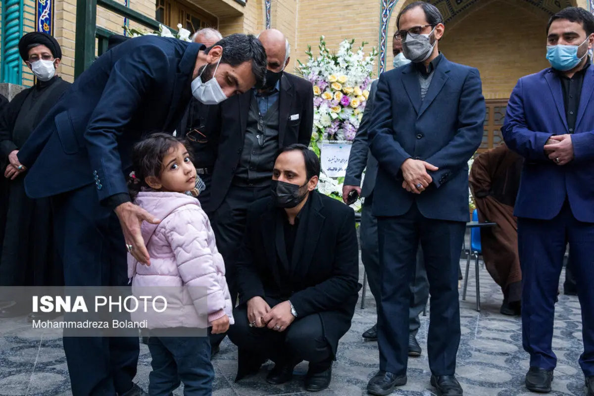 (تصاویر) مراسم ختم فرزند سخنگوی دولت